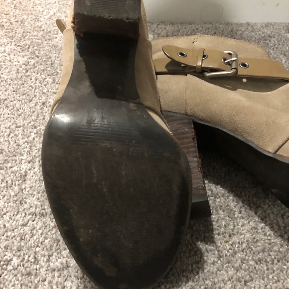 Jessica Simpson booties - Picture 3 of 4